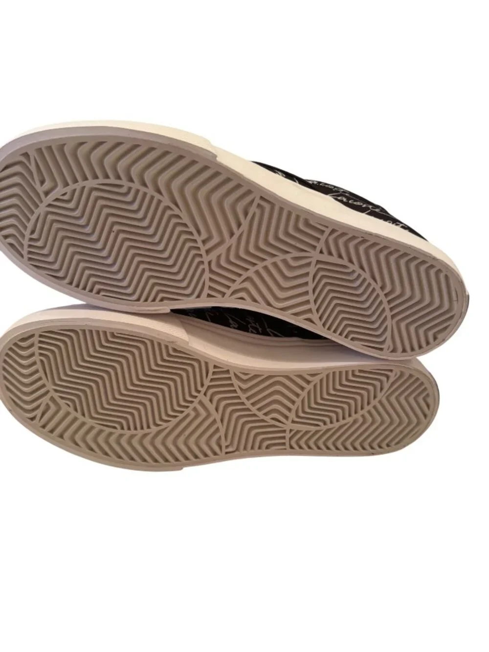 Lacoste Jump Serve Size 8.5 Canvas Slip On Black White NWB